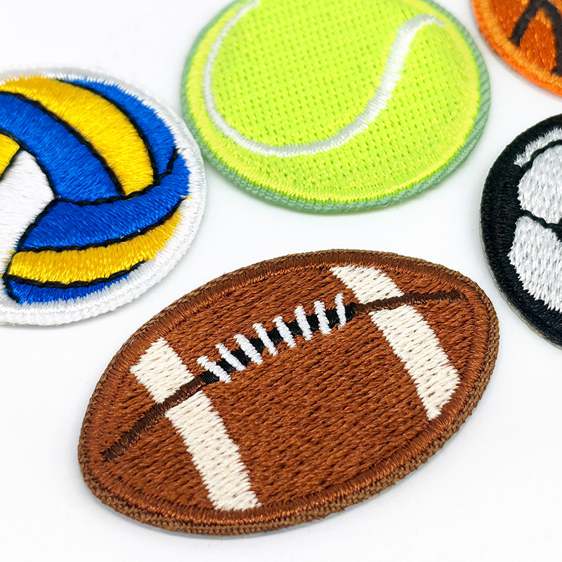 5 Stück bestickte Fußball-Tenn – Badminton Icon Bewertung und Preis